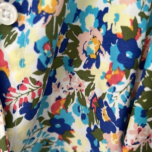 Maeve Anthropologie tie-front floral top (nearly new) - Picture 5 of 7